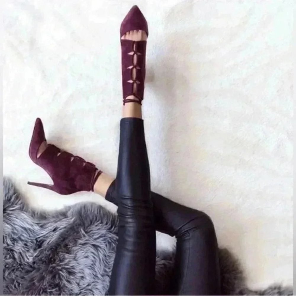 Aldo Ankle Boots Lace Up High Stiletto Heel CutOut Burgundy Suede Size 7.5